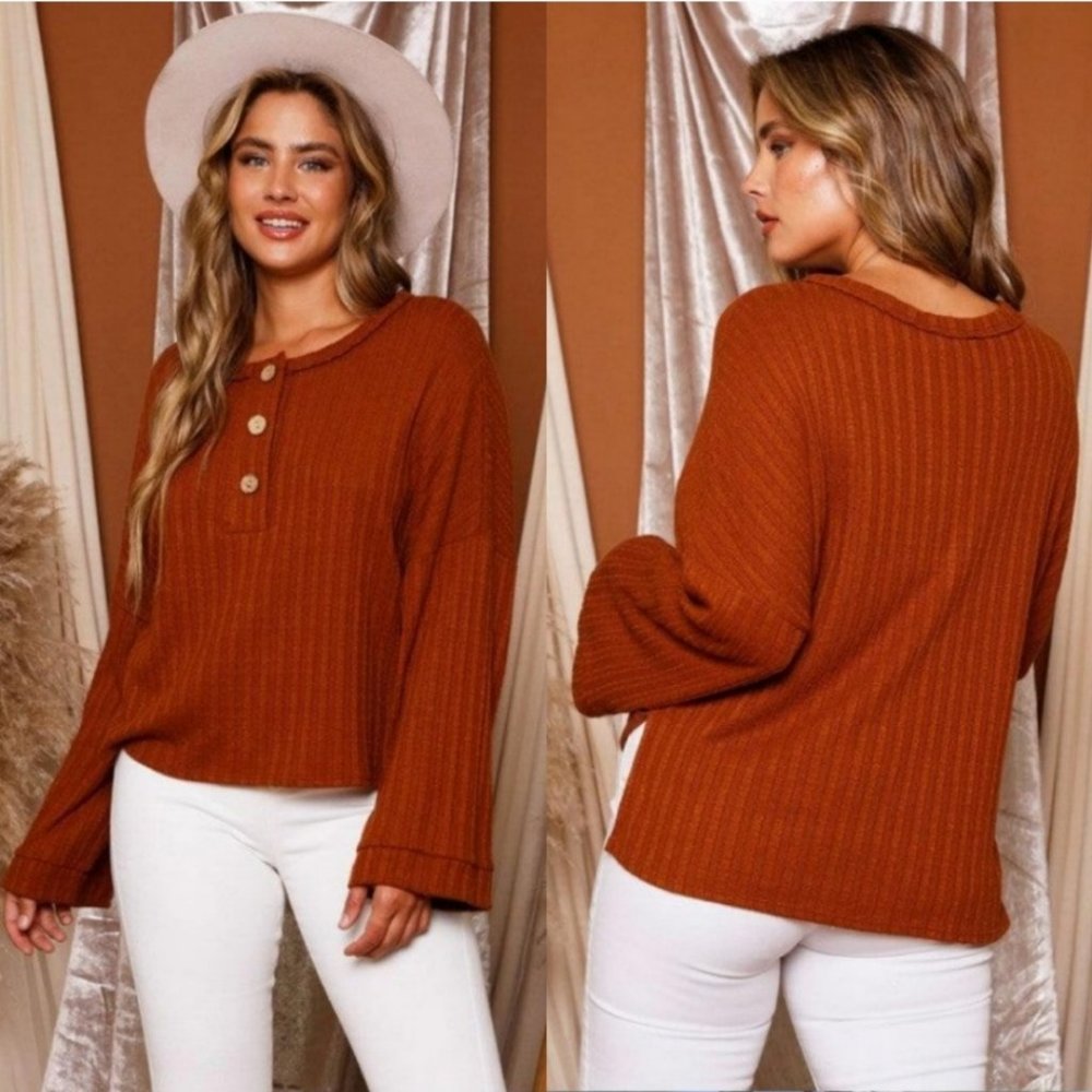 58966 Ribbed Knit Top - Picture 2 of 3
